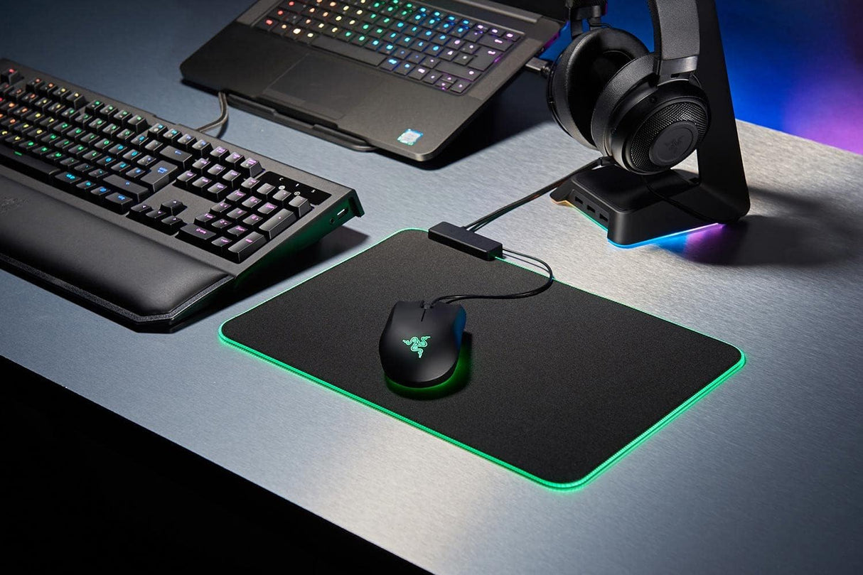Razer Goliathus Chroma — Soft Gaming Mouse Mat with Chroma