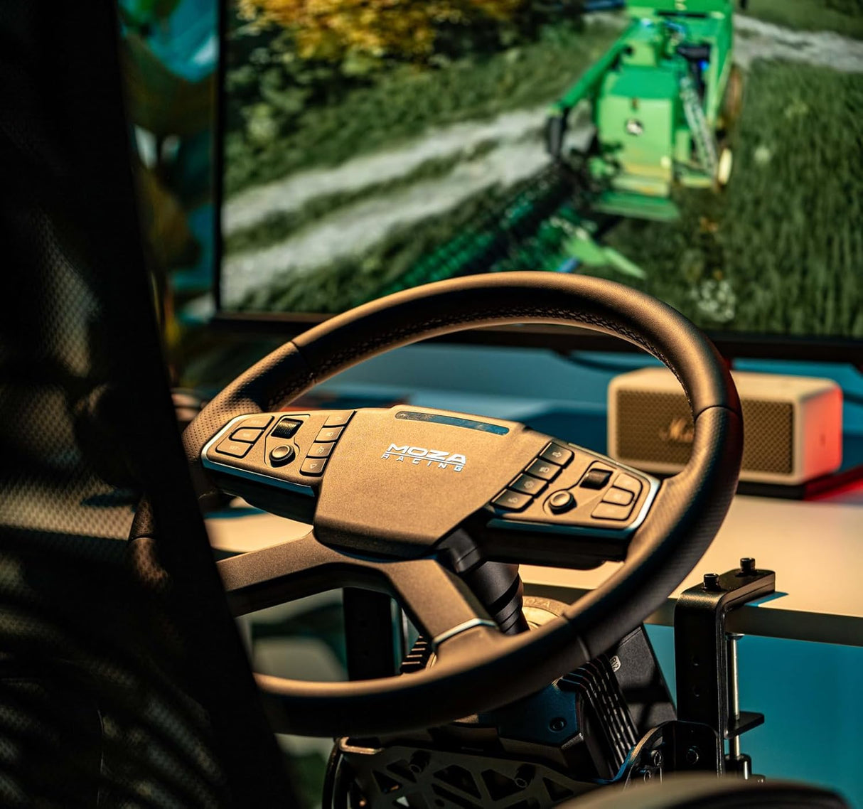 Moza R5 Trucking Wheel and Pedals For PC - RS071