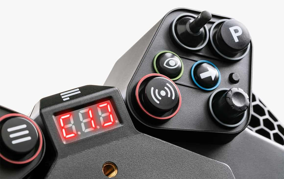 Fanatec CSL Universal Hub + QR2 Wheel-Side - CSL_UH_V2