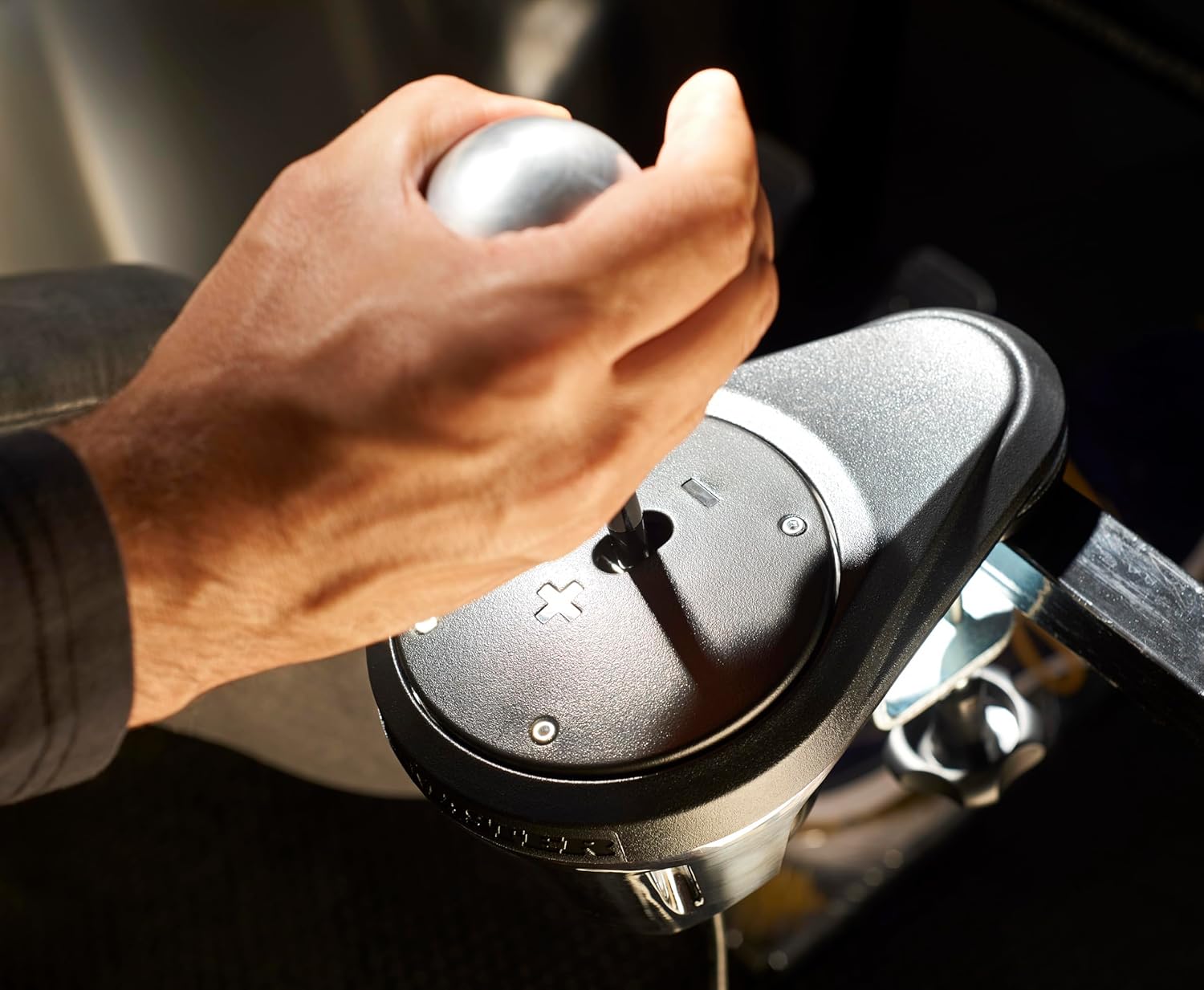 Thrustmaster TH8A Shifter Add-On – Endless Passion